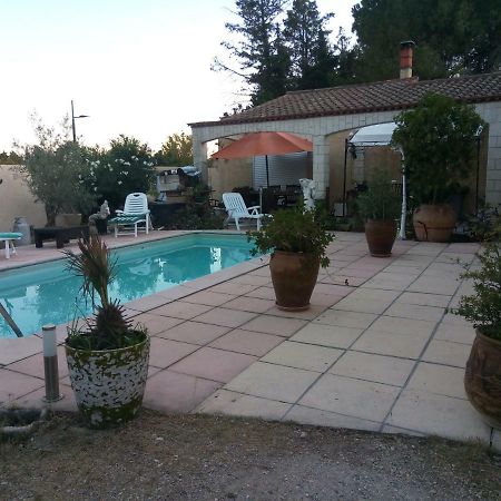 Gite Chez Mamiyo Gallargues Le Montueux ภายนอก รูปภาพ